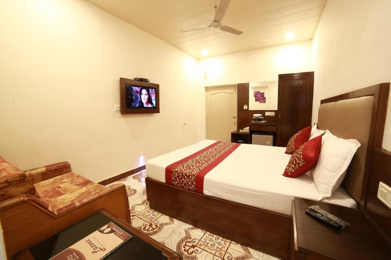 Hotel Banjara Regalia Mount Abu Exterior photo